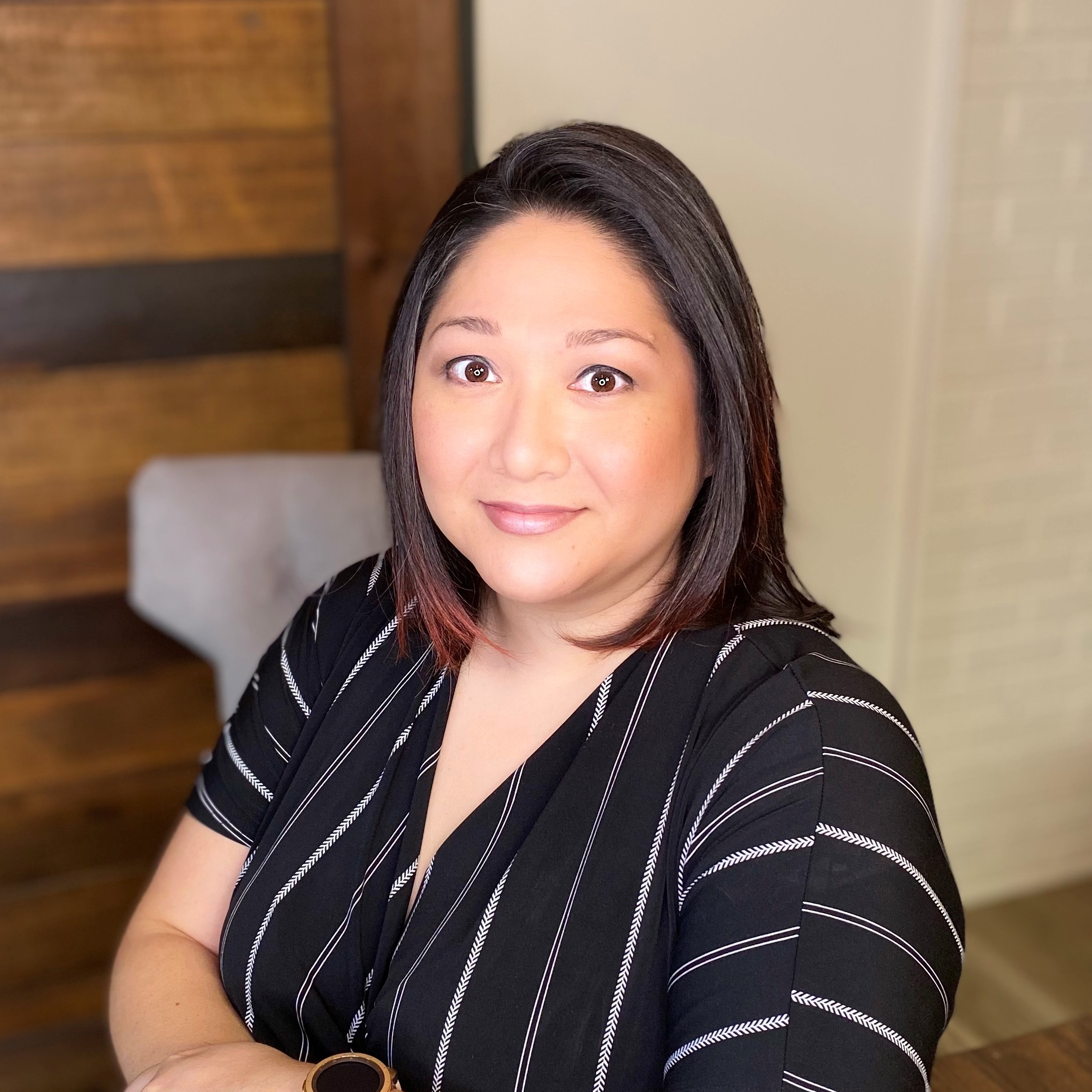 Sue Linares Sue Linares State Farm Agent Team Member