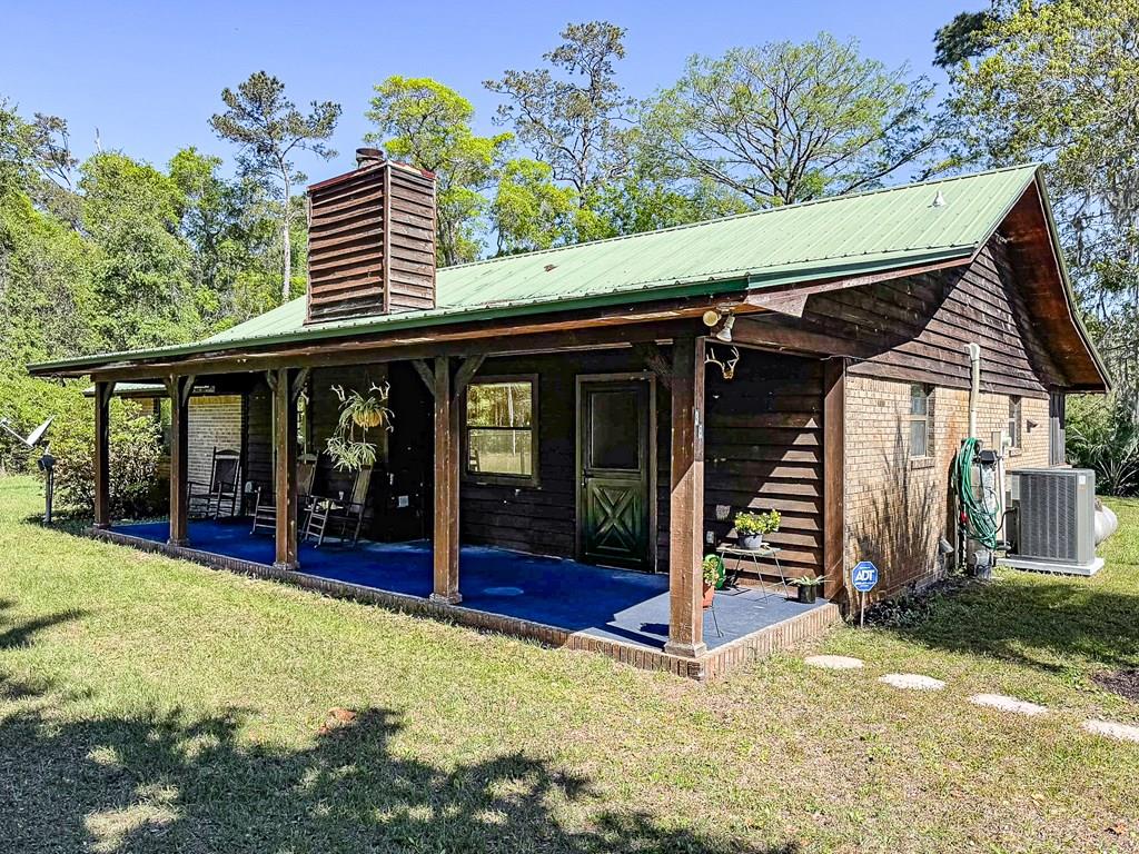 Photo of property for sale at 38 E M Davis Dr Sopchoppy