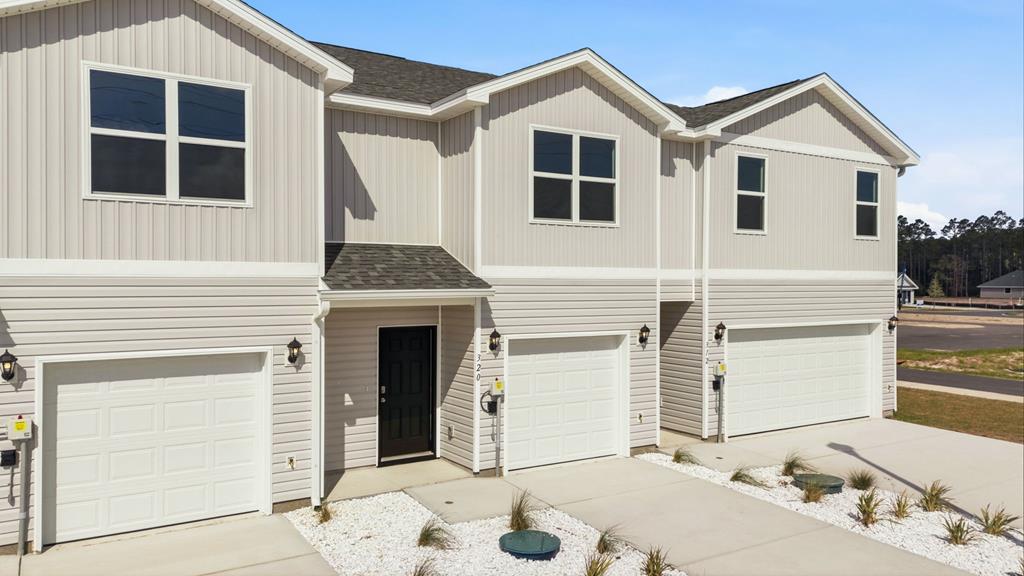 Photo of property for sale at 320 Chateau Ln Port St. Joe