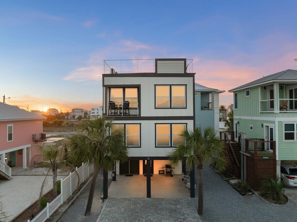 Photo of property for sale at 112 40th St 1 Mexico Beach