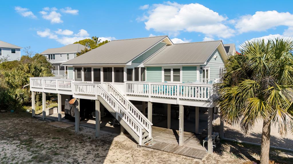 Photo of property for sale at 257 Oak St Port St. Joe