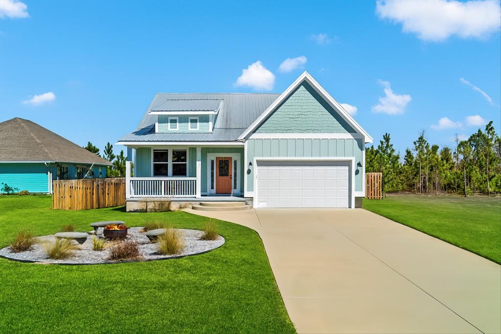 Photo of property for sale at 528 N 15th St Mexico Beach