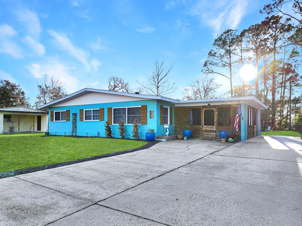 Photo of property for sale at 1802 Garrison Ave Port St. Joe