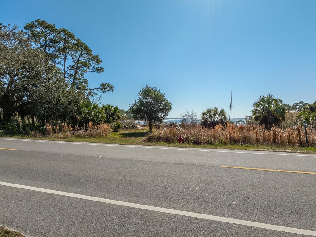 Photo of property for sale at 530 Hwy 98 W Apalachicola