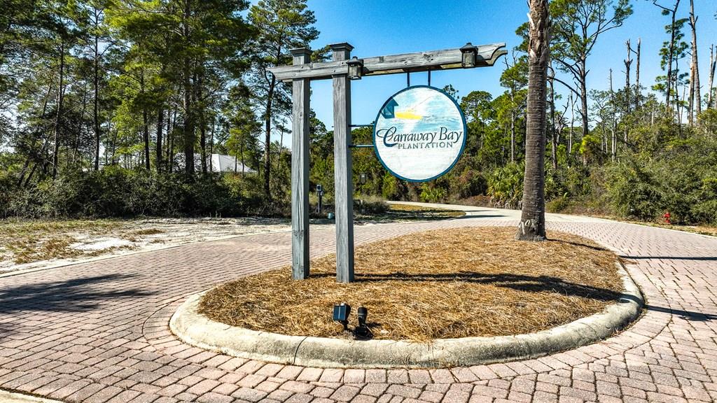 Photo of property for sale at 102 Plantation Dr Carrabelle