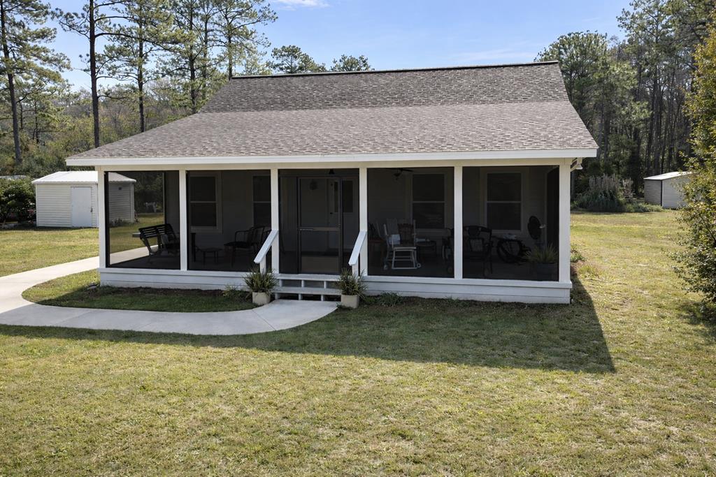 Photo of property for sale at 54 Hathcock Rd Apalachicola