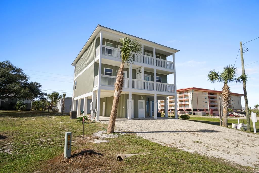 Photo of property for sale at 717 Fortner Ave Mexico Beach