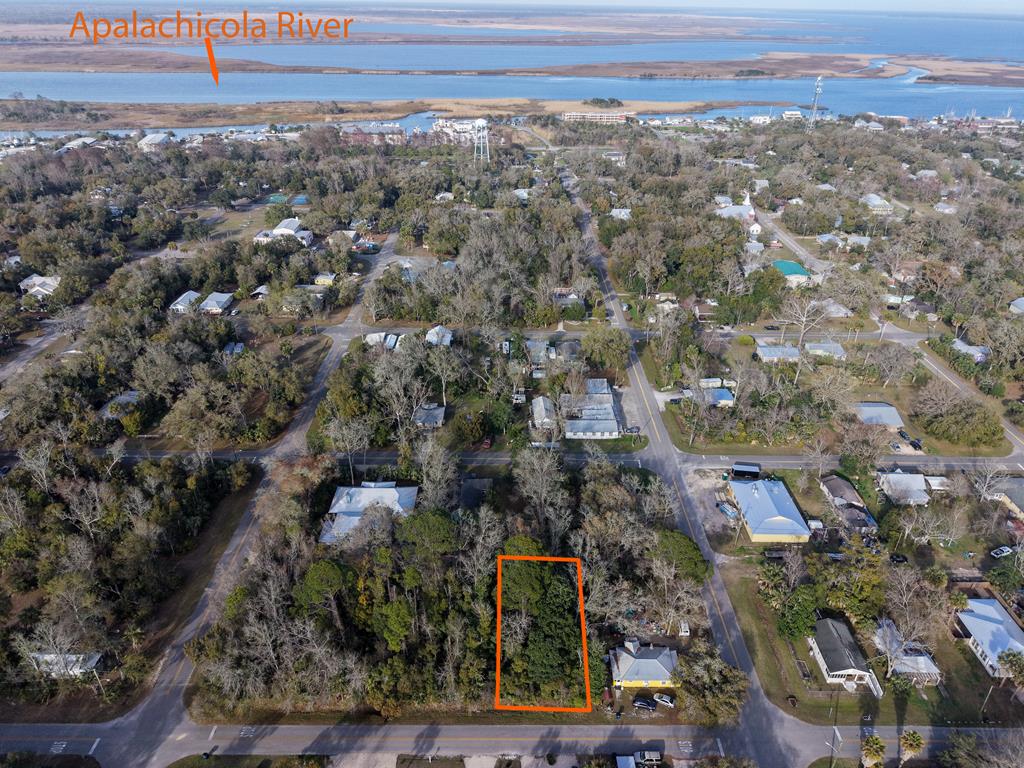 Photo of property for sale at 193 10th St Apalachicola