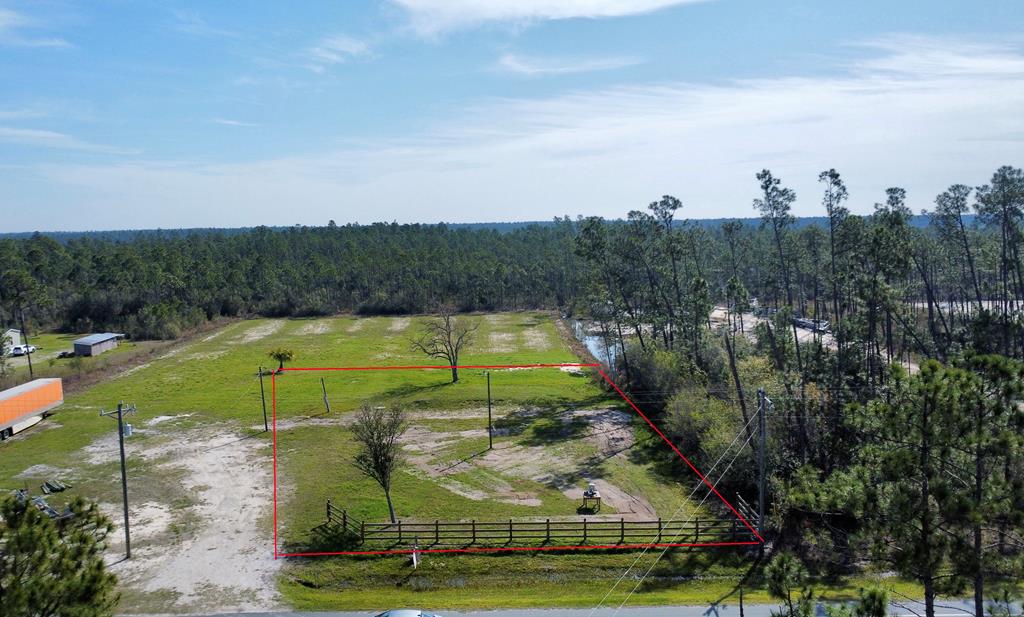 Photo of property for sale at 8990 CR 386 N Wewahitchka