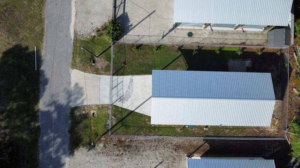 Photo of property for sale at 7244 Honeysuckle St Wewahitchka
