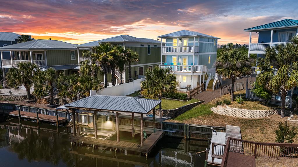 Photo of property for sale at 111 N 32nd St Mexico Beach