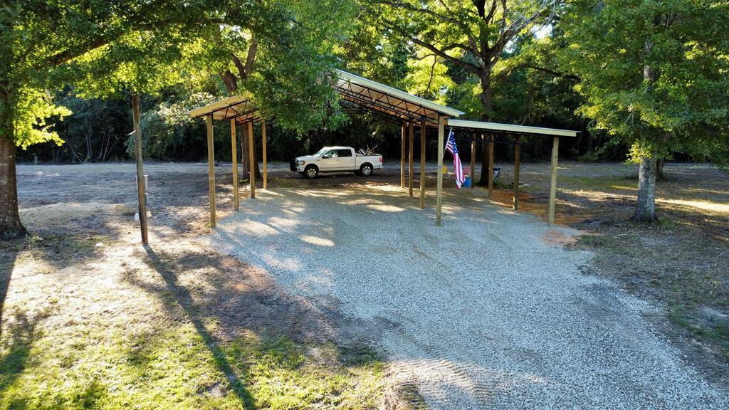 Photo of property for sale at 580 CR- 381 Wewahitchka