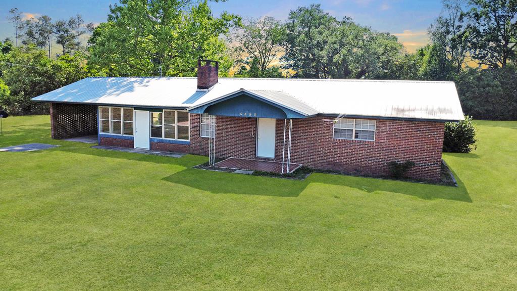 Photo of property for sale at 5455 Hwy 71 N Wewahitchka