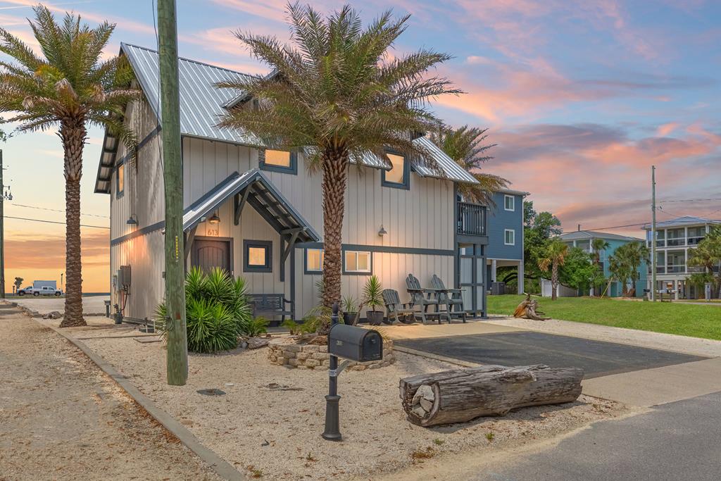 Photo of property for sale at 613 Fortner Ave Mexico Beach