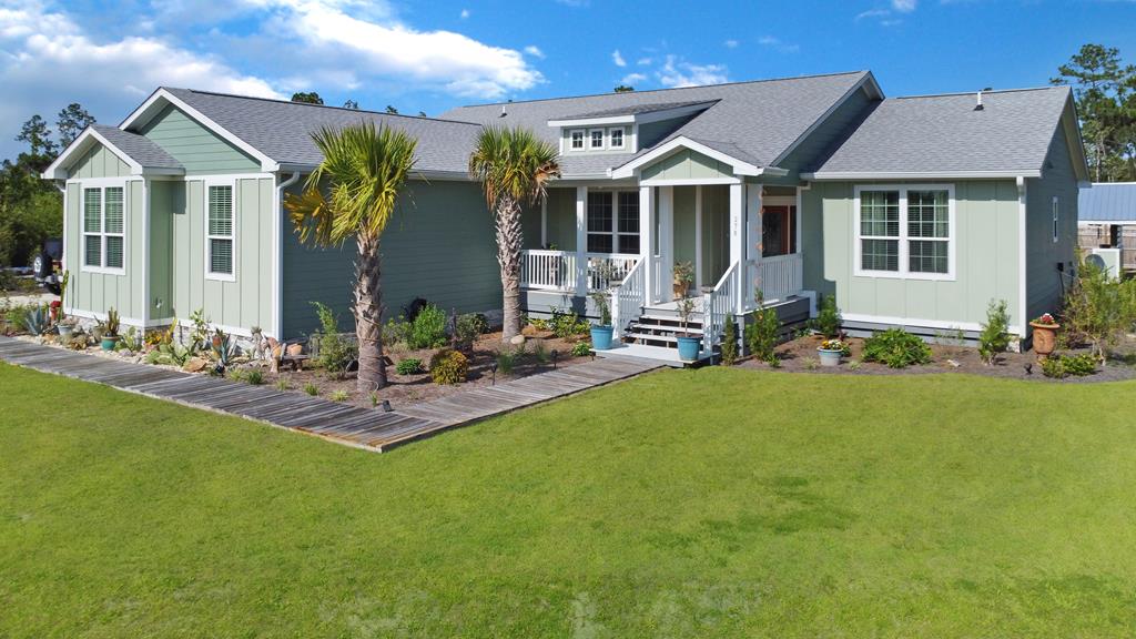 Photo of property for sale at 278 Wetappo Dr Wewahitchka