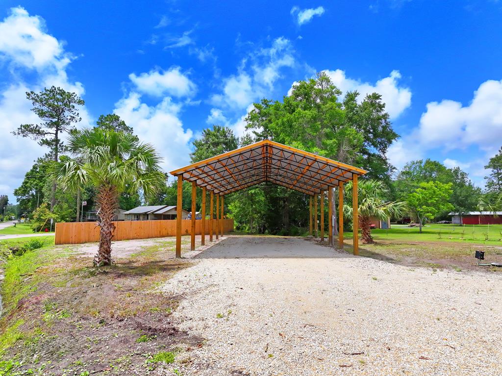Photo of property for sale at 167 Sealy Dr Wewahitchka