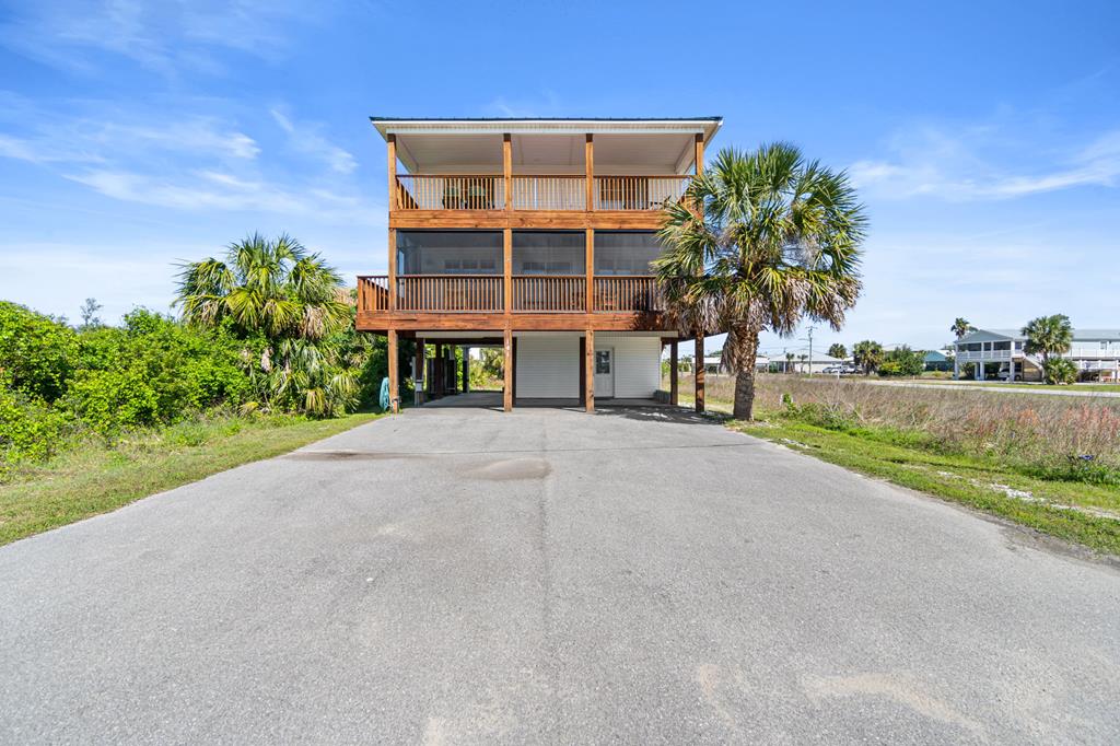 Photo of property for sale at 141 Pineda St Port St. Joe