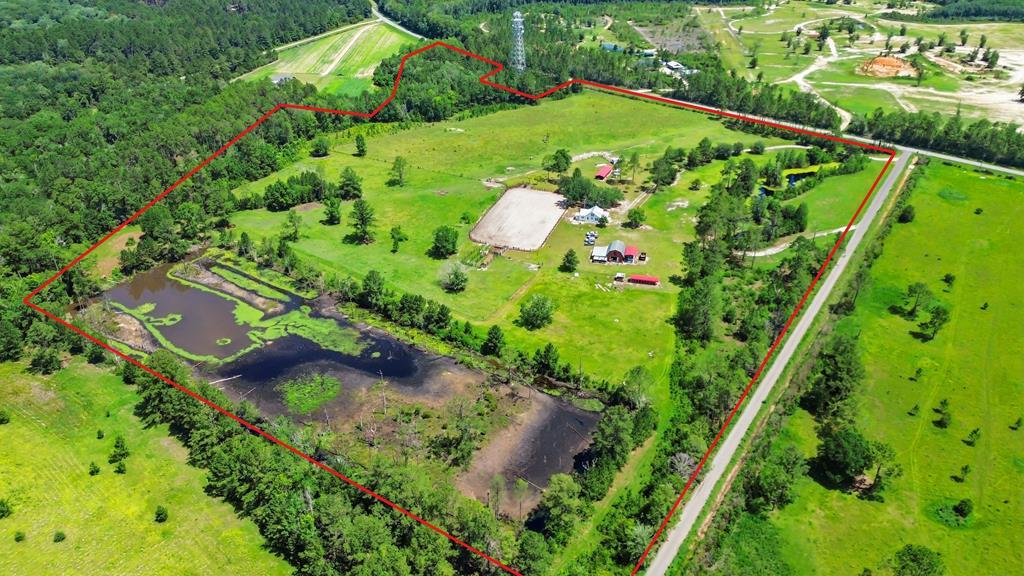 Photo of property for sale at 111 Bayberry Dr Wewahitchka