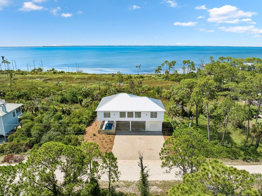 Photo of property for sale at 1033 E Pine Ave St. George Island