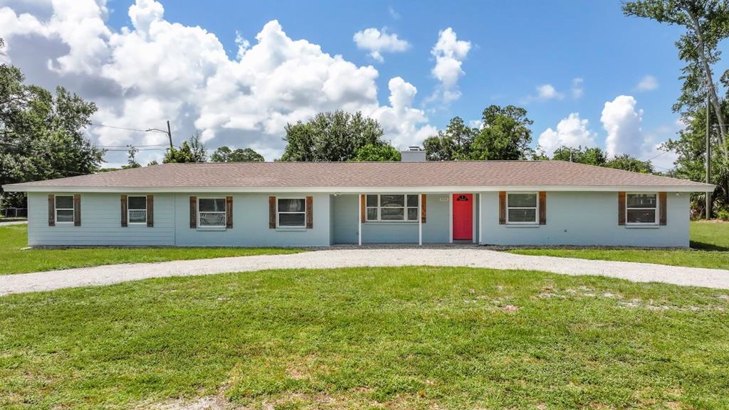 Photo of property for sale at 604 10th St Port St. Joe