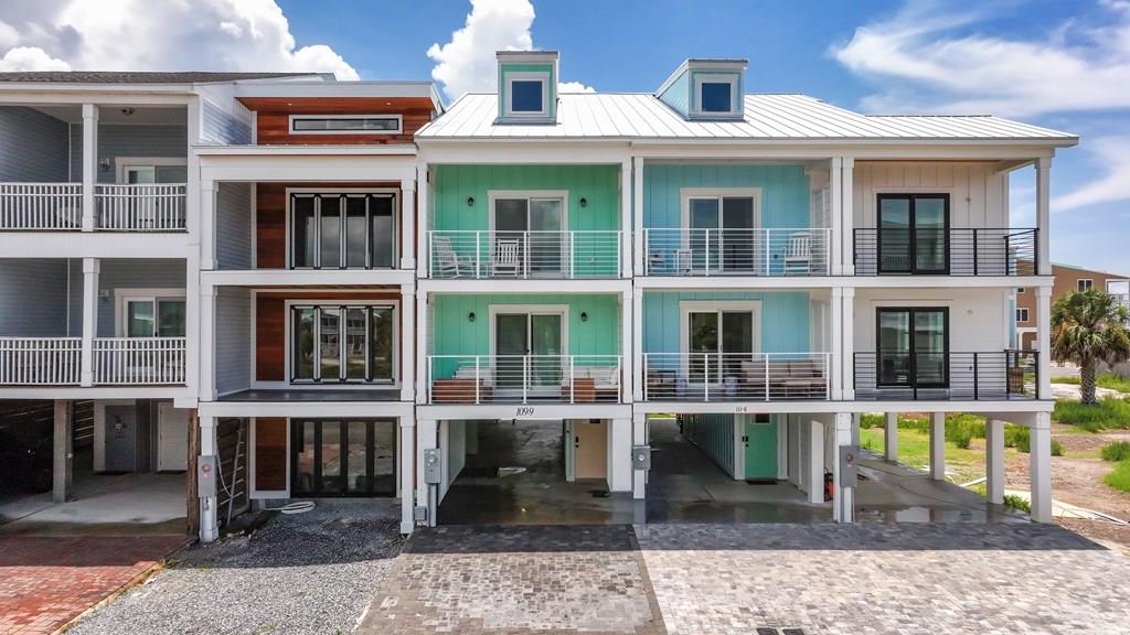 Photo of property for sale at 111 S 38th St 8 Mexico Beach