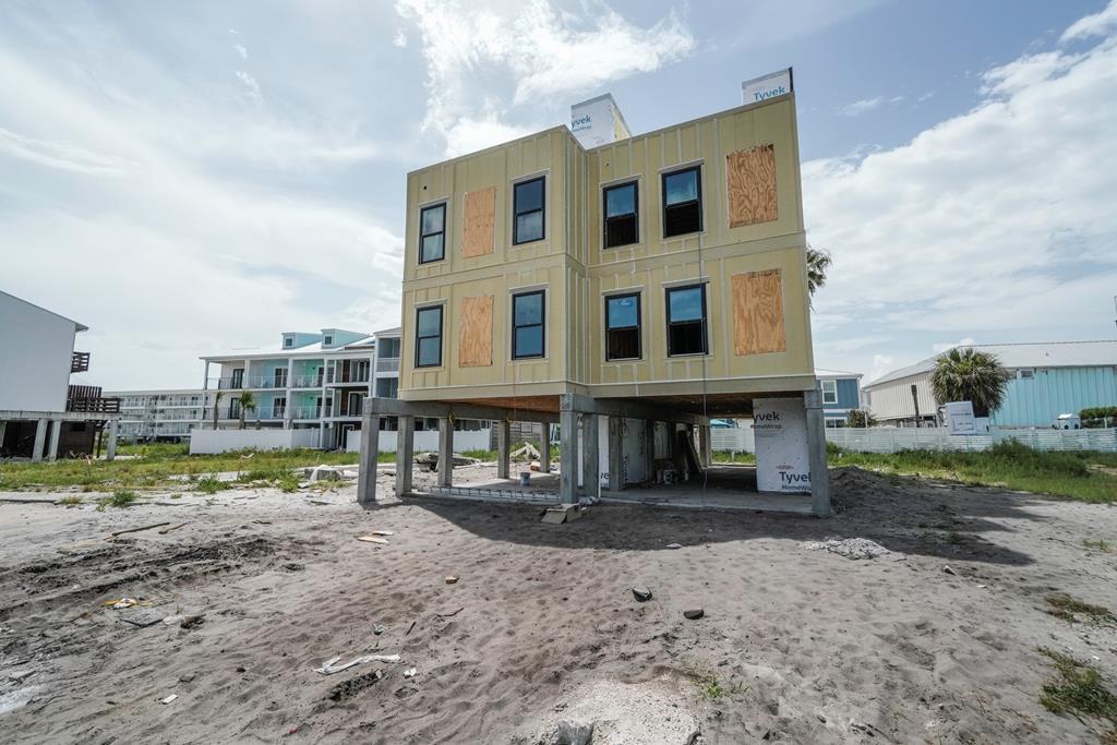Photo of property for sale at 106 37th St Mexico Beach