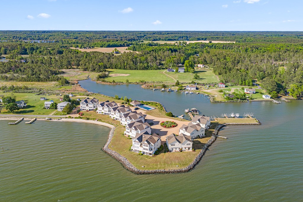Sloop Pointe