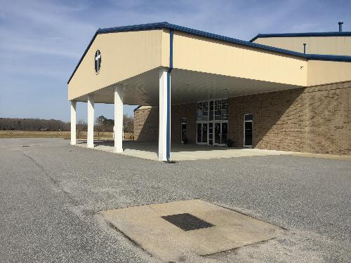 EXTERIOR AND ENTRANCE