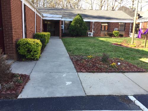 EXTERIOR AND PATHWAY