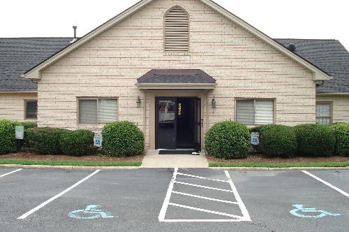 EXTERIOR, PARKING, PATHWAY, AND ENTRANCE