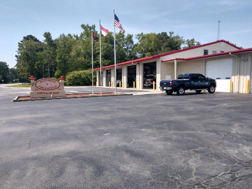 EXTERIOR AND PARKING