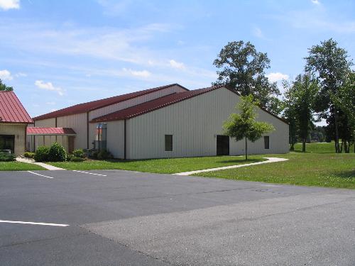 EXTERIOR, PARKING, PATHWAY, AND ENTRANCE