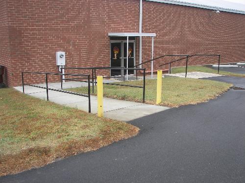 EXTERIOR AND PATHWAY