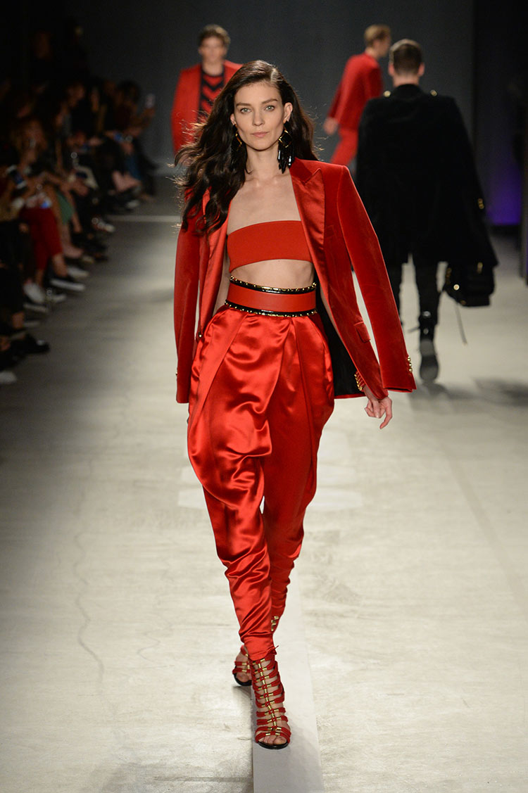Balmain-HM-Runway-11.jpg