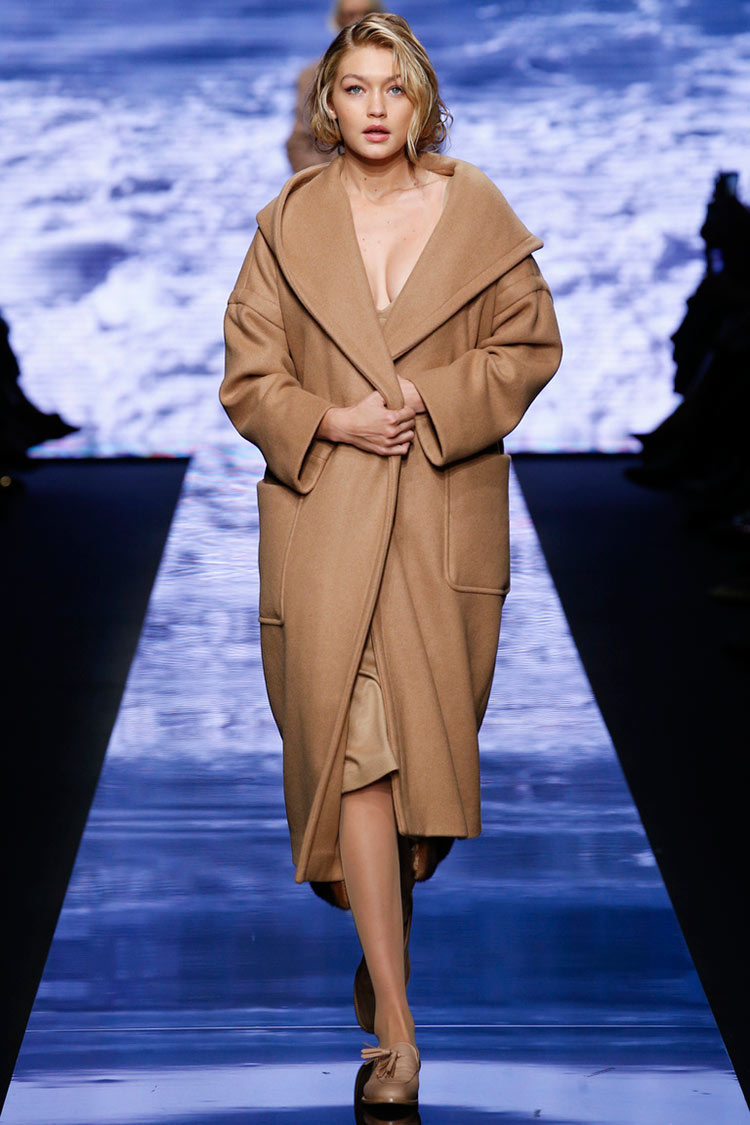Max Mara Fall/Winter 2015/16