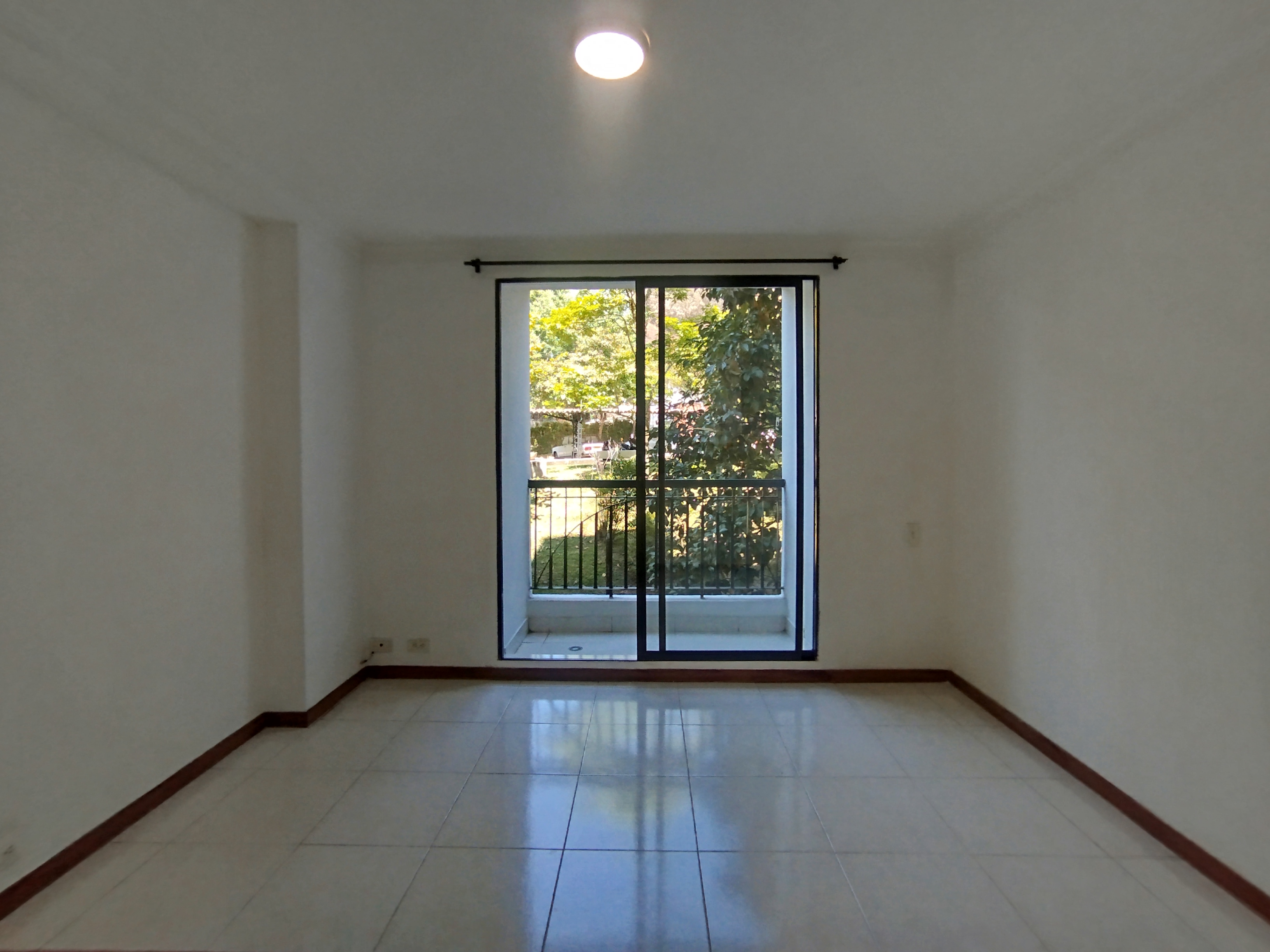 Apartamento en arriendo en LAS LOMAS, 50 m², 1 alcoba, 2 baños