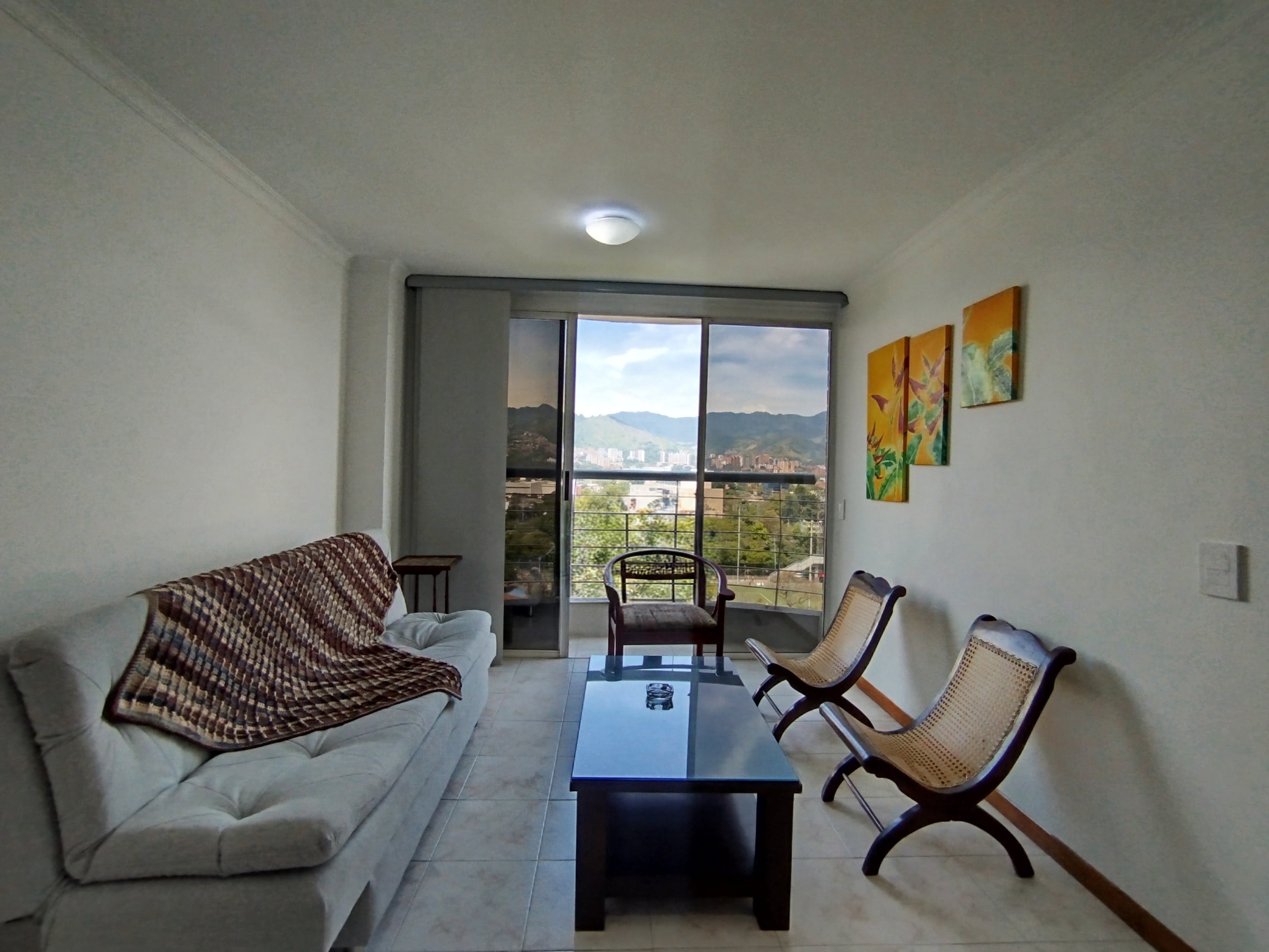 Apartamento en arriendo en PATIO BONITO, 50 m², 1 alcoba, 2 baños