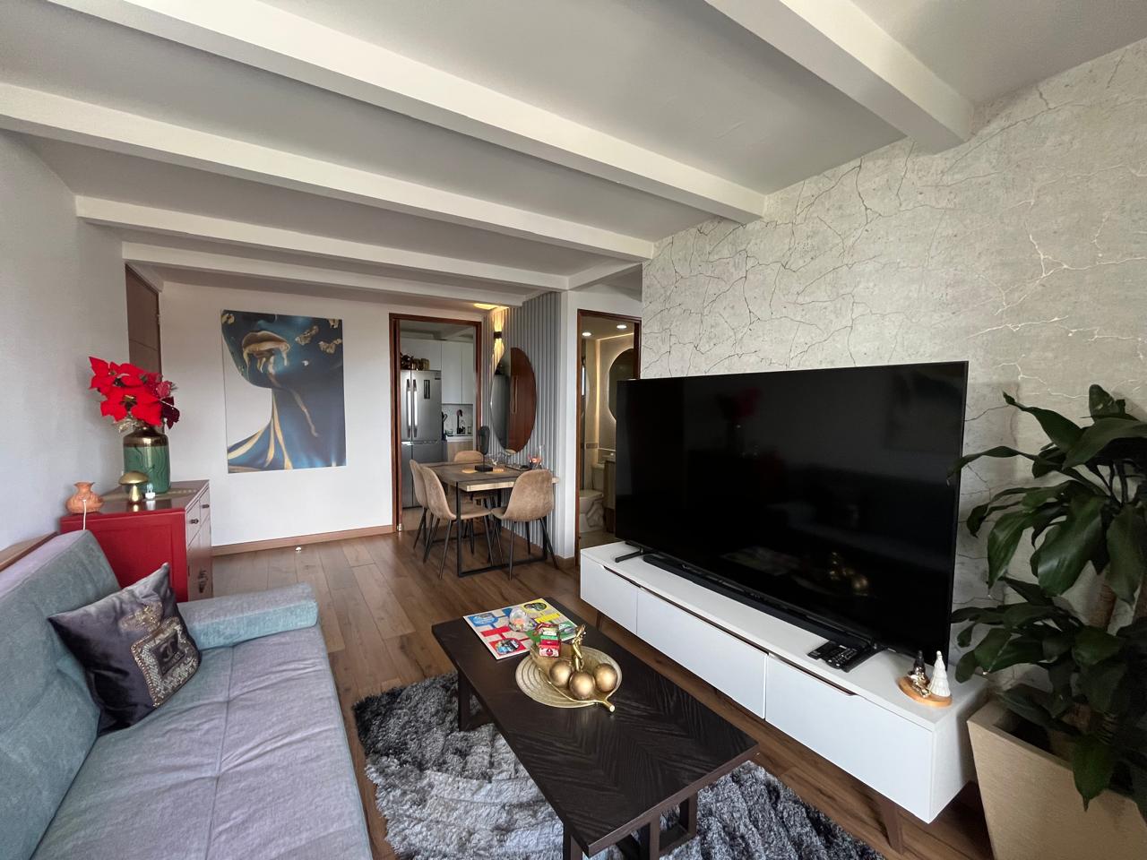 Apartamento en arriendo en ALTOS DEL POBLADO, 61 m², 3 alcobas, 2 baños