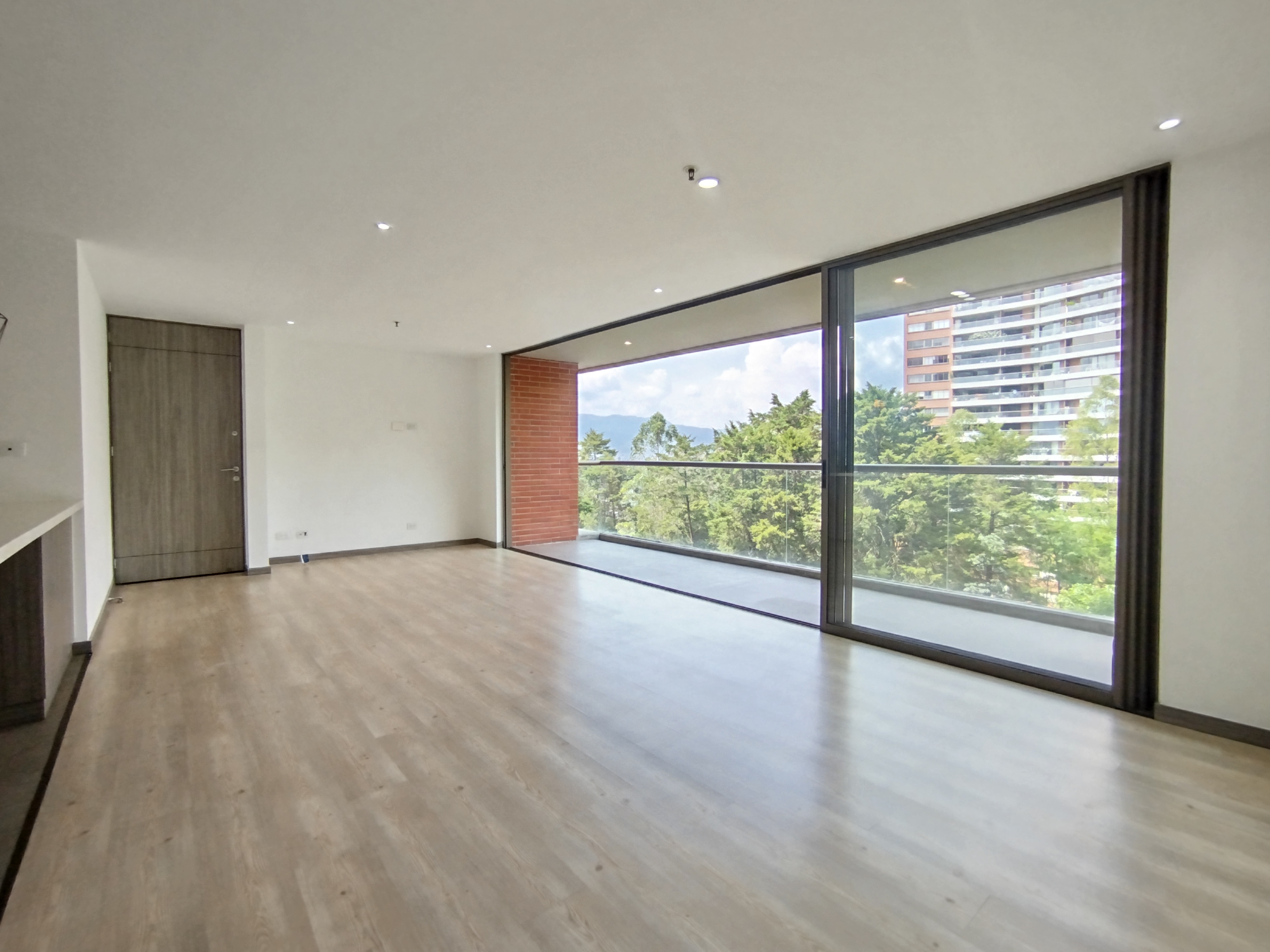 Apartamento en arriendo en LA COLA DEL ZORRO, 110 m², 3 alcobas, 3 baños