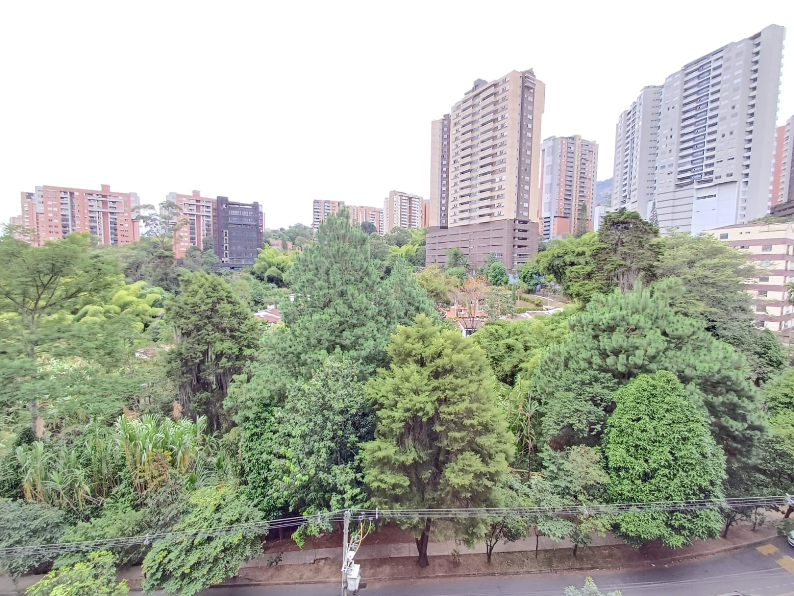 Apartamento en arriendo en CUMBRES, 109 m², 3 alcobas, 2 baños