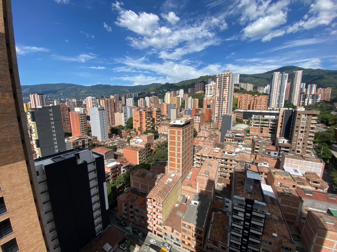 Apartamento en arriendo en CALLE LARGA, 81 m², 3 alcobas, 2 baños