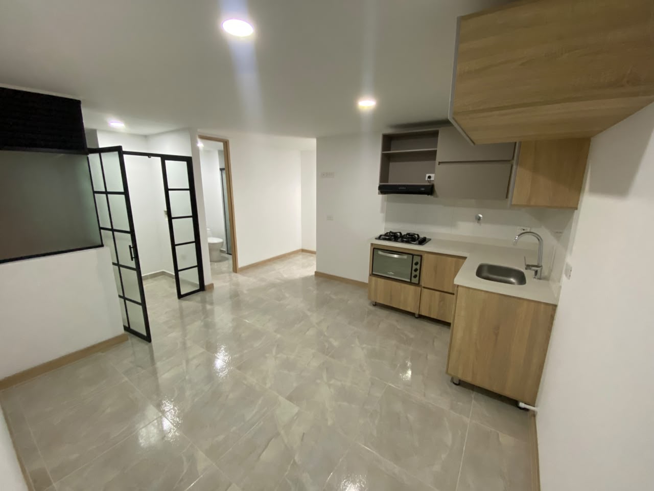 Apartamento en arriendo en CALLE LARGA, 60 m², 2 alcobas, 1 baño