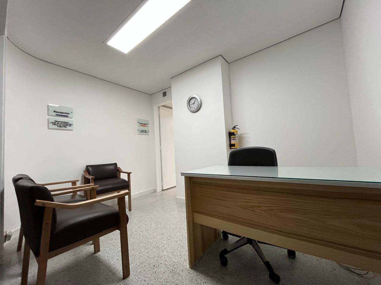 Consultorio en arriendo en AVENIDA LAS VEGAS, 34 m², 1 baño