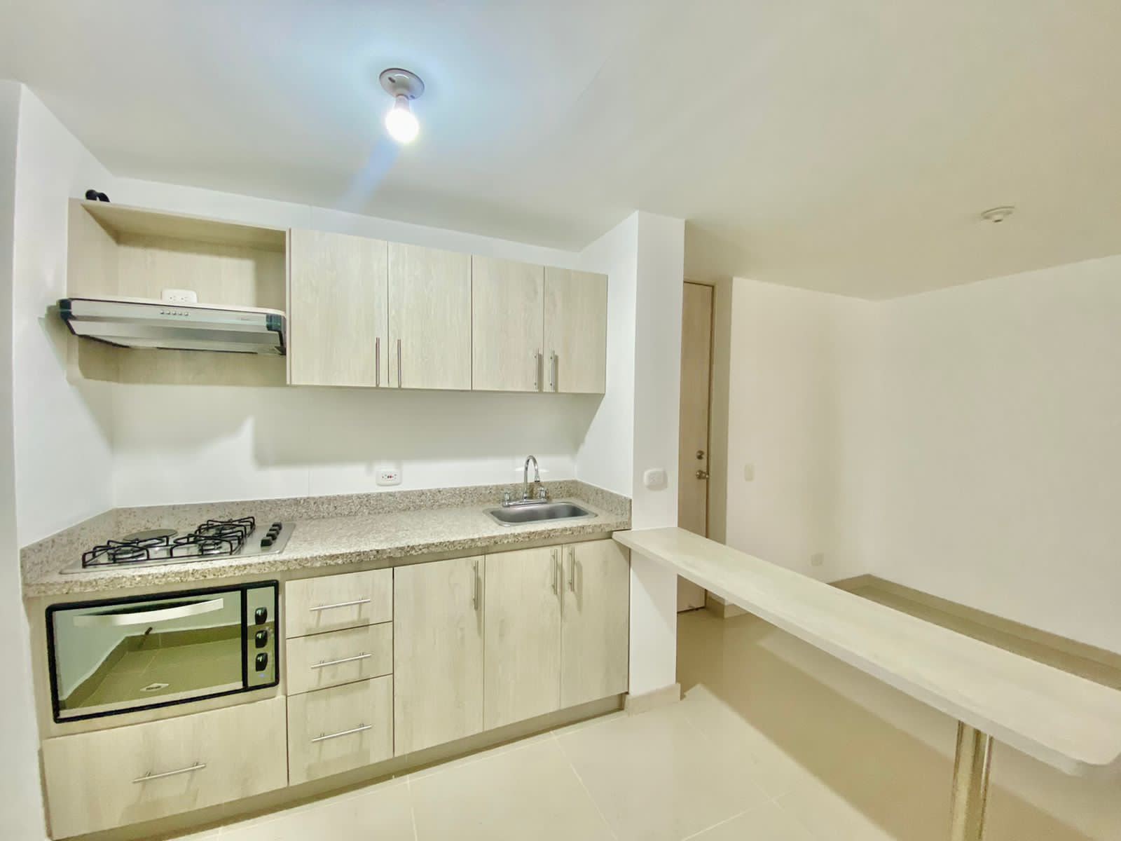 Apartamento en arriendo en CALLE LARGA, 67 m², 3 alcobas, 2 baños