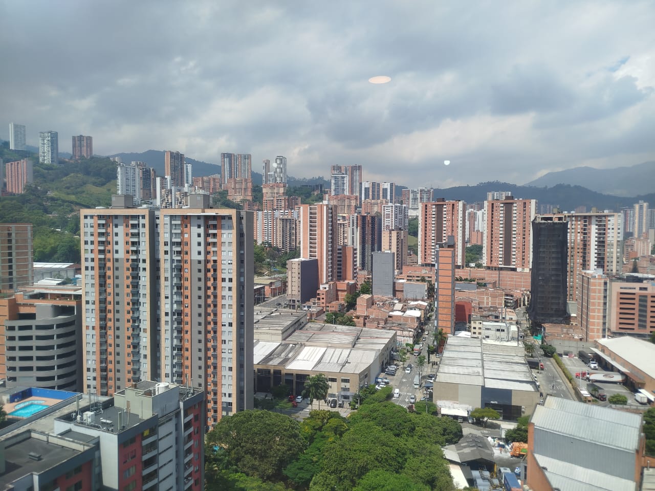 Apartamento en arriendo en SABANETA, 72 m², 3 alcobas, 2 baños