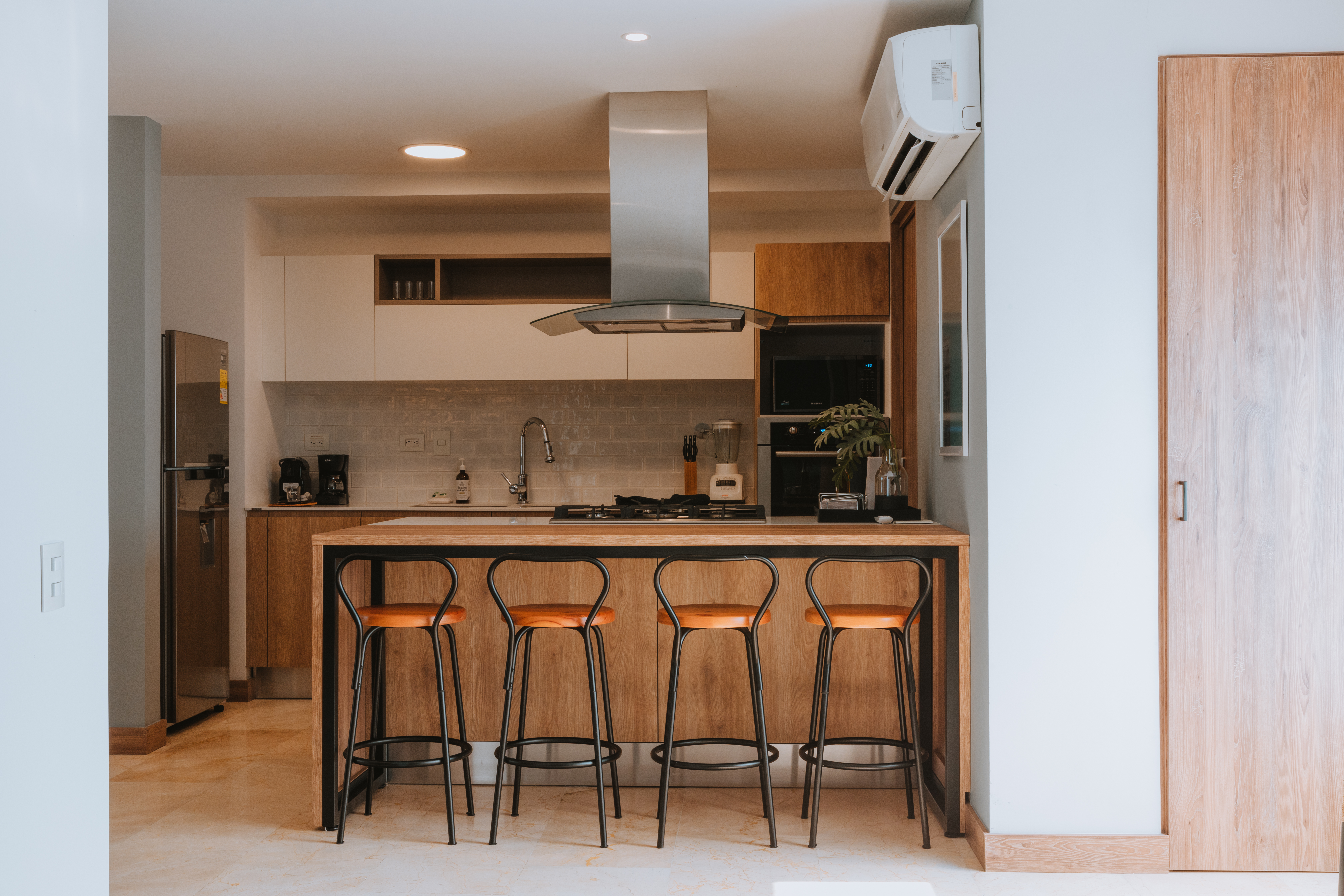 Apartamento en arriendo en LAURELES, 67 m², 1 alcoba, 1 baño