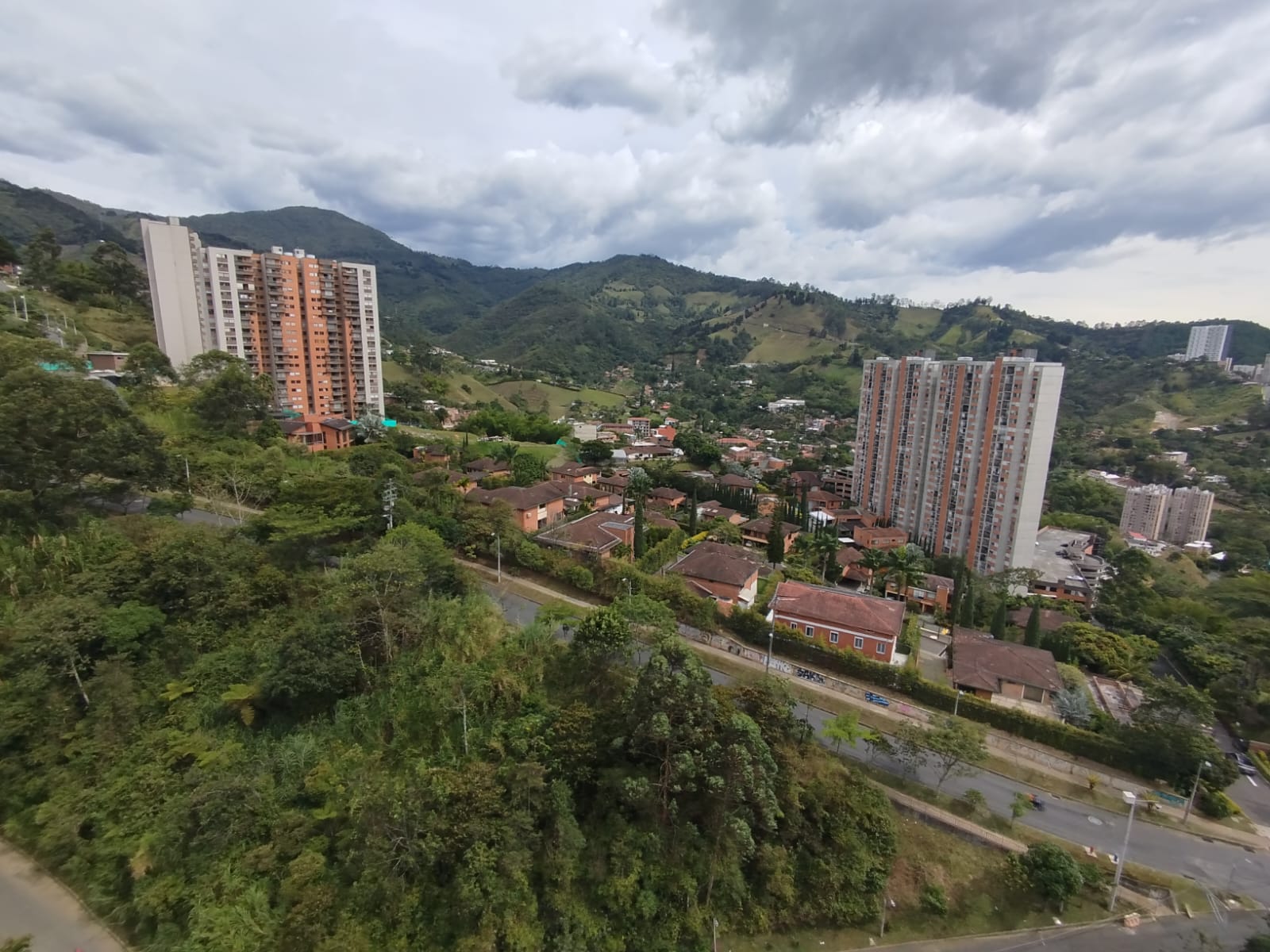 Apartamento en arriendo en SABANETA, 160 m², 2 alcobas, 3 baños