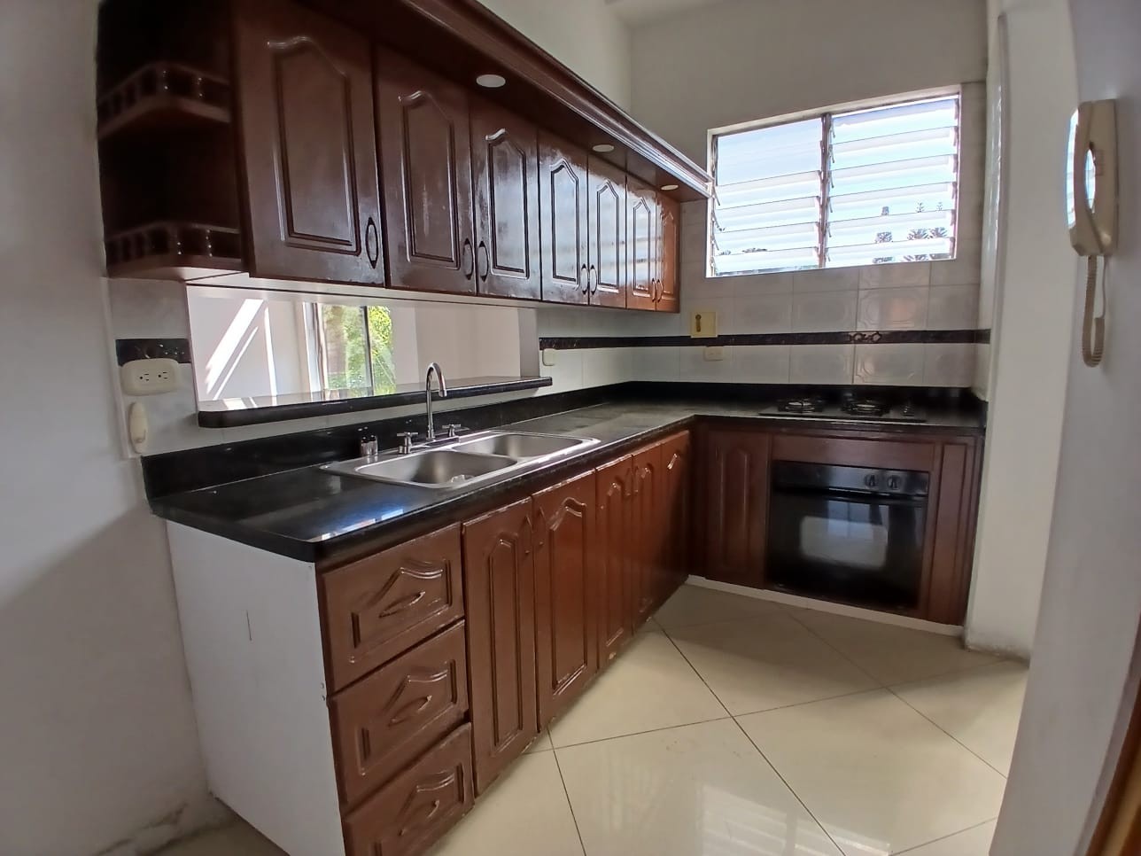 Apartamento en arriendo en CALASANZ, 75 m², 3 alcobas, 2 baños