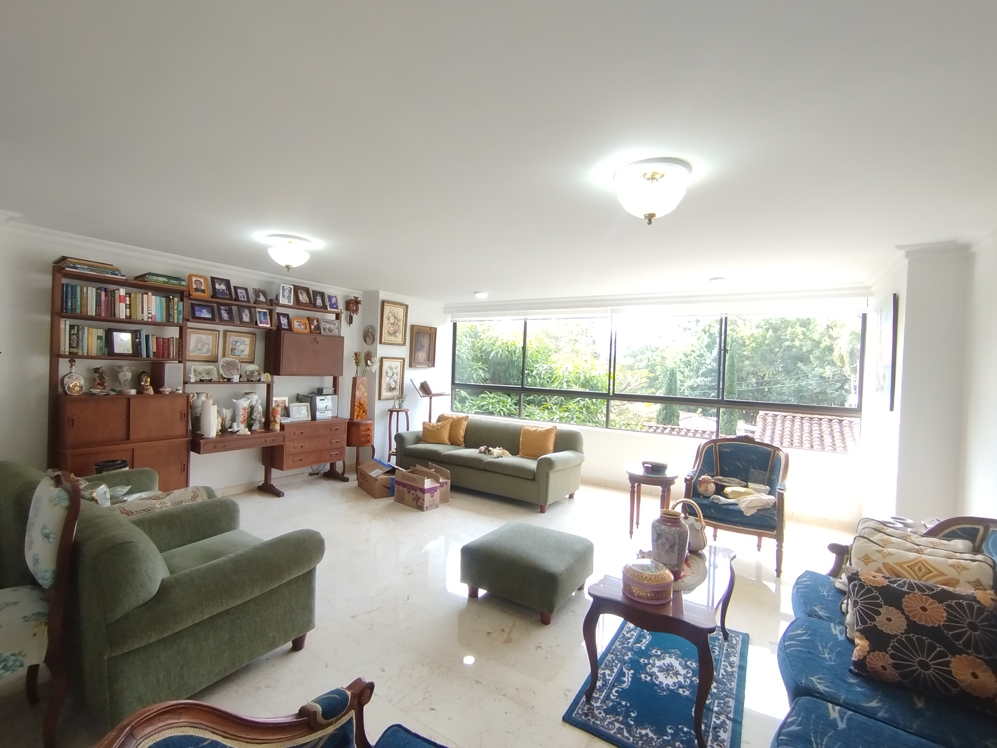 Apartamento en arriendo en VIZCAYA, 180 m², 3 alcobas, 2 baños