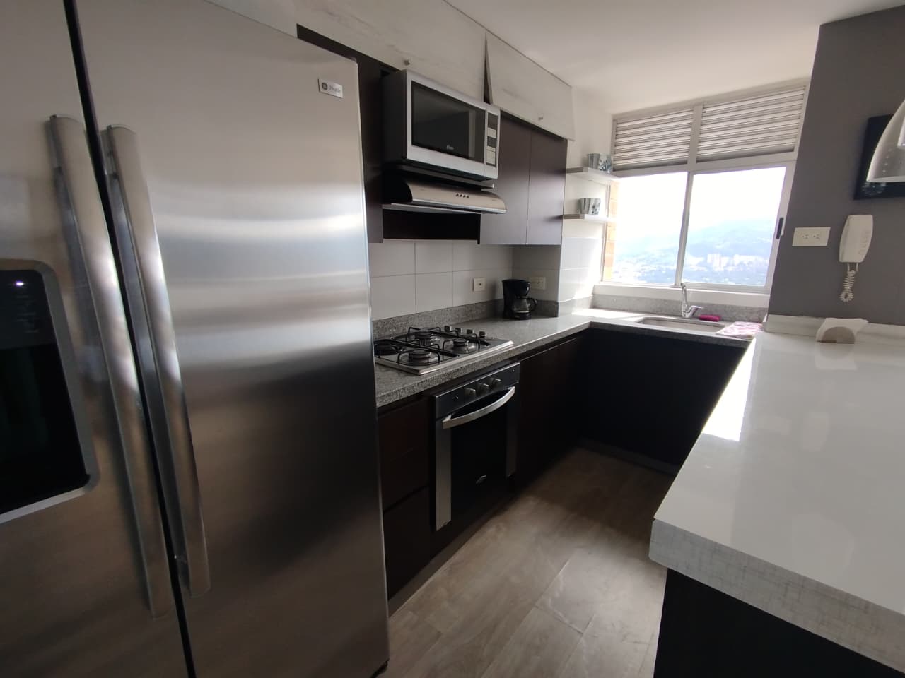 Apartamento en arriendo en LOMA DEL INDIO, 60 m², 2 alcobas, 2 baños